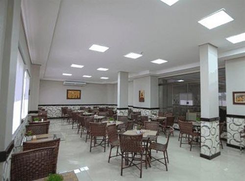 Skala Traveling Hotel Cuiabá Exteriér fotografie